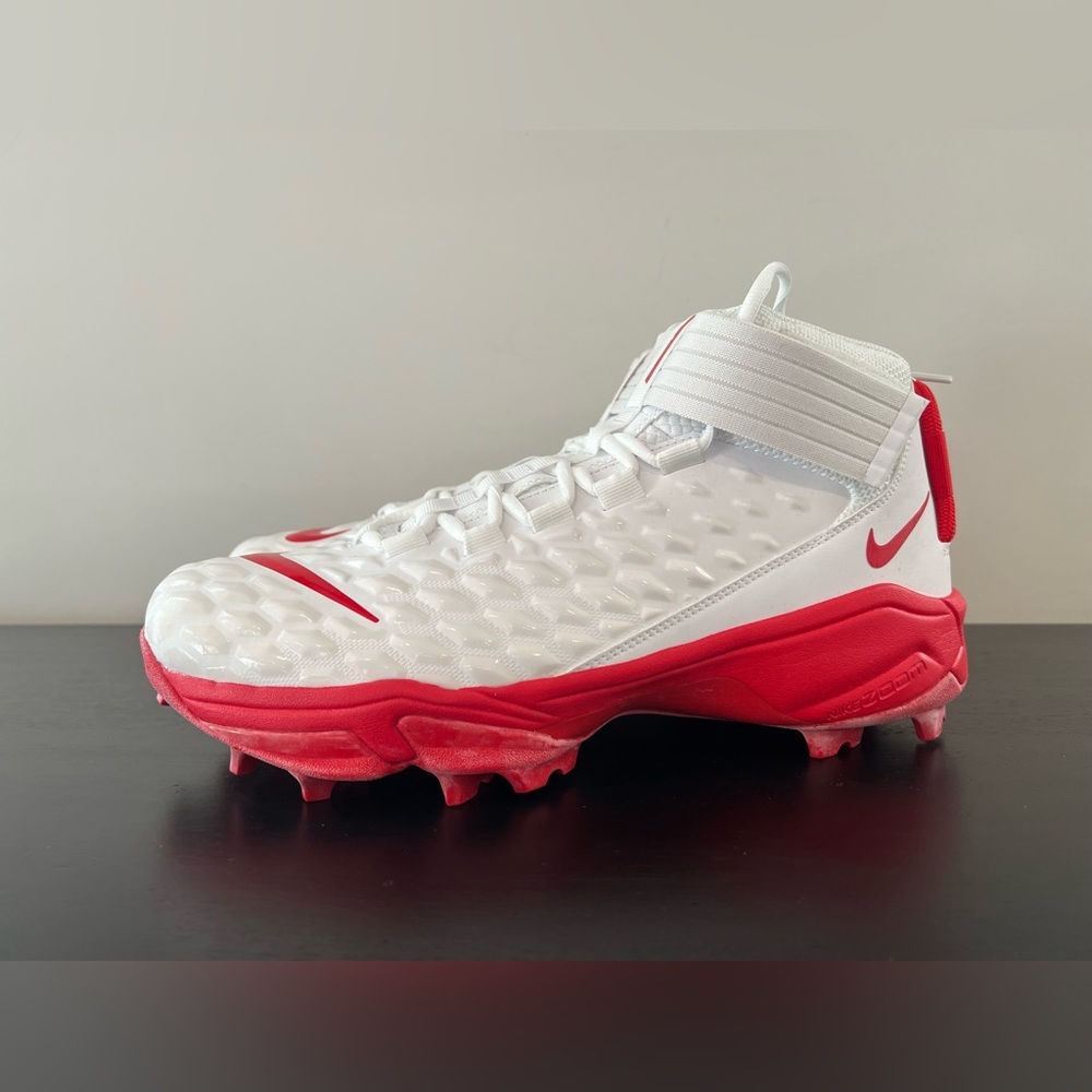 Size 13 Nike Force Savage Pro 2 Shark Promo Linemen Football Cleats White Red